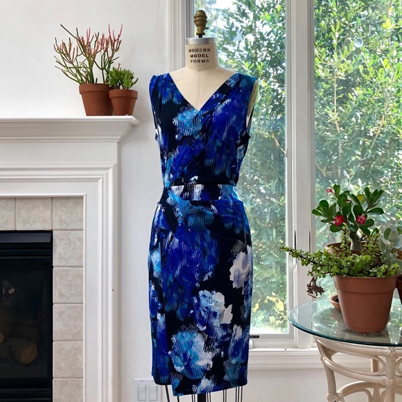 T Tahari Dresses & Skirts - T TAHARI ❤️ Nessa Dress